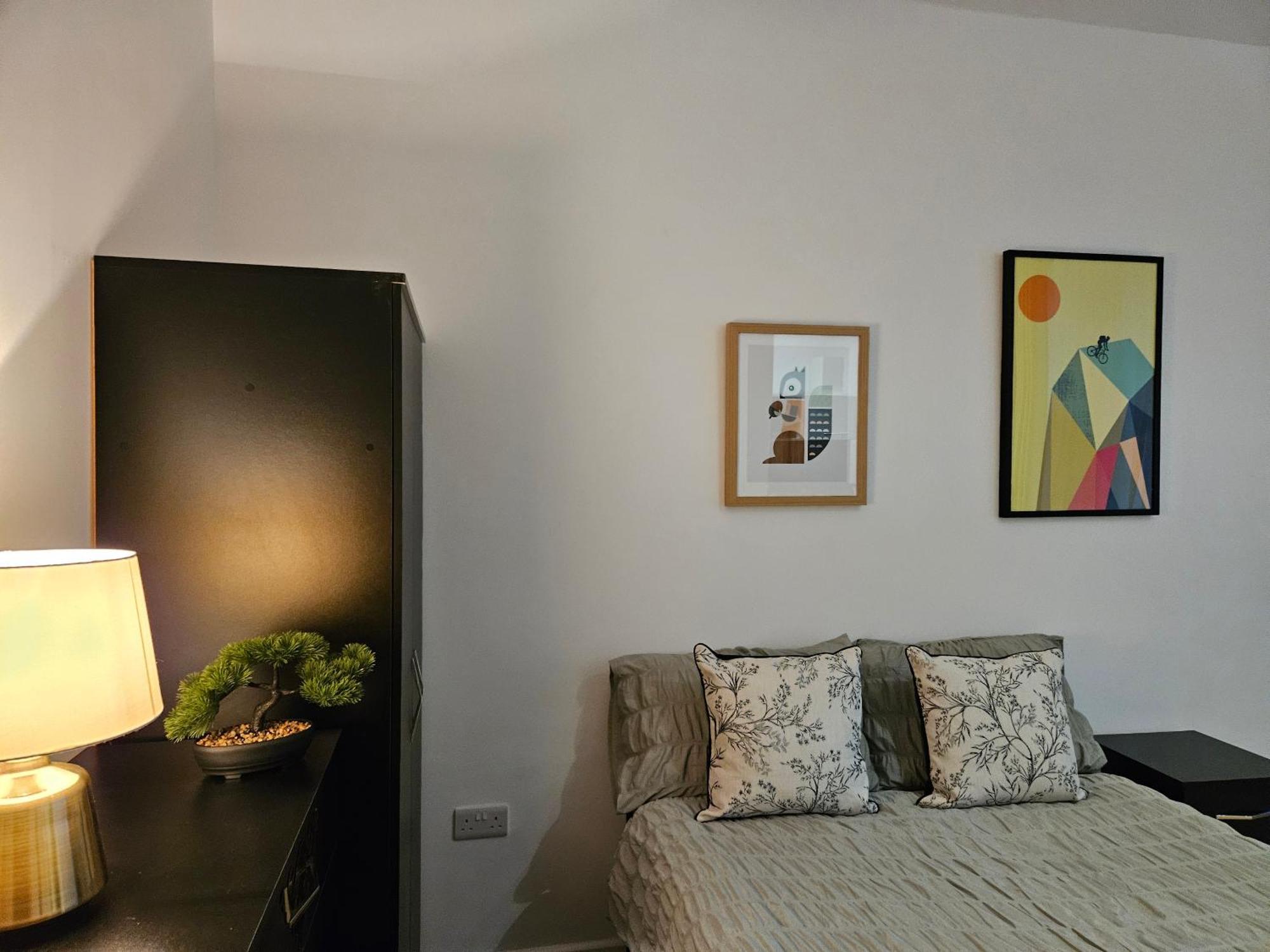 Central Chambers Suites - Suite 1 Лик Экстерьер фото